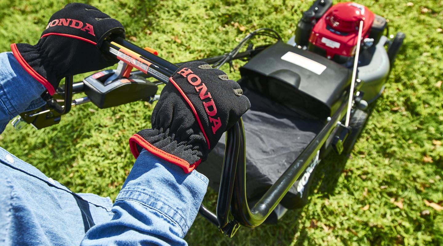 Honda HRU216 Buffalo Pro SelfPropelled Mower YARDWORX